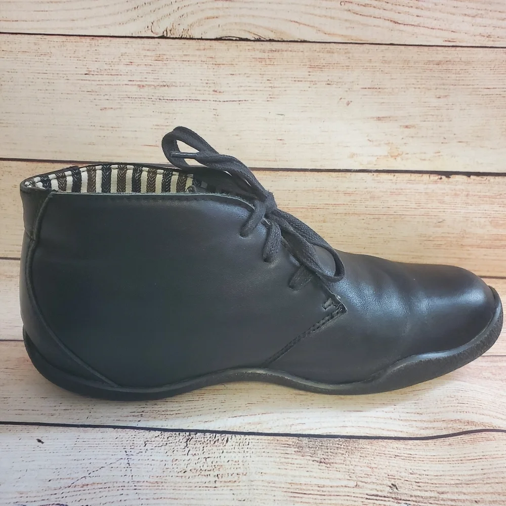 Kuru Mens Size 10 Aalto Chukka Black Leather Ankle Boots